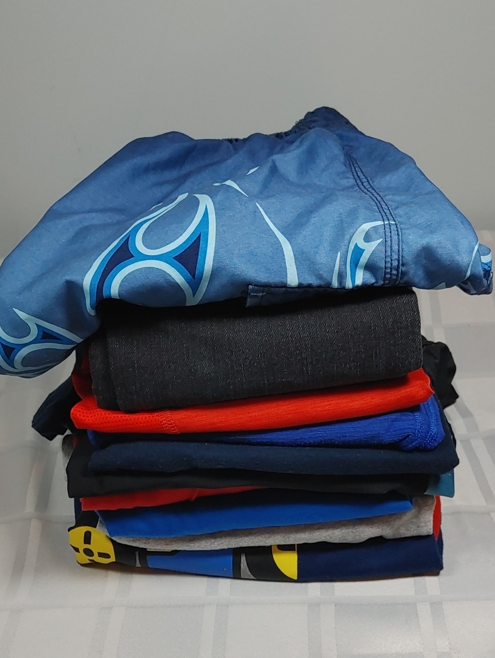 Lot of Boys' Clothes, Size 10-12, Old Navy, Etc, 10 Items, Black, Blue, Red